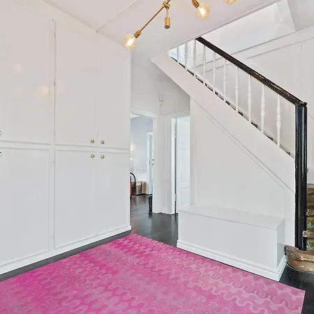 Historic In Downtown Villa *