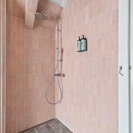 Historic In Downtown Villa *